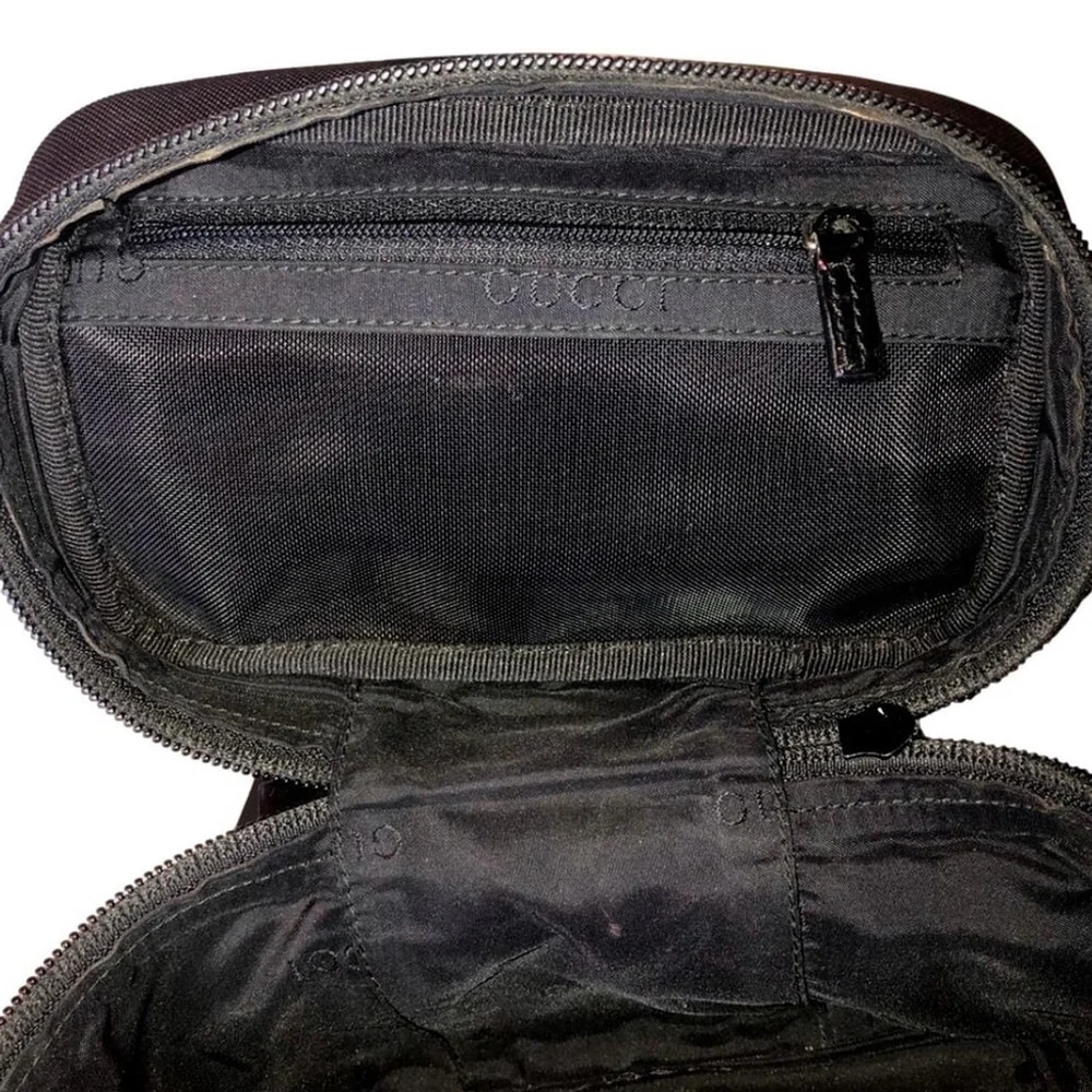 Men GUCCI Black Nylon Toiletry Case Shaving Bag with Leather Top Handle NWOT - Picture 9 of 17